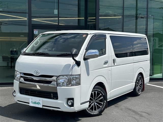 Toyota HIACE VAN 2017 8439815-18