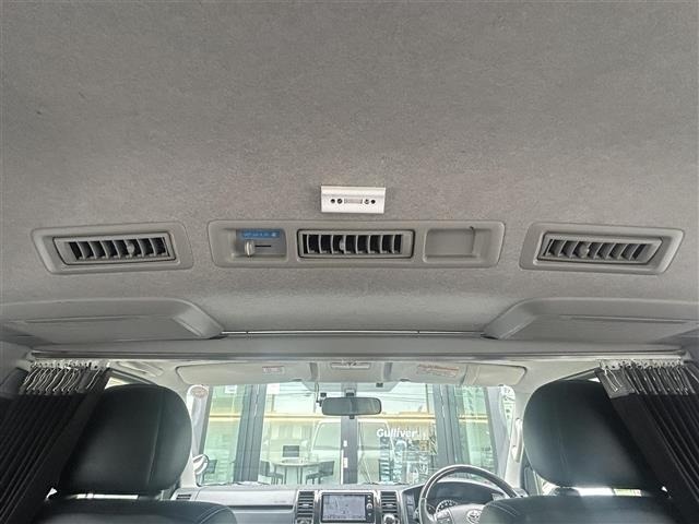 Toyota HIACE VAN 2017 8439815-2