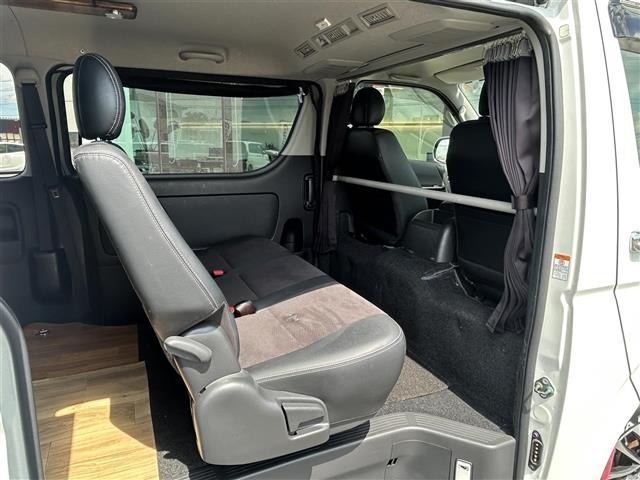 Toyota HIACE VAN 2017 8439815-7