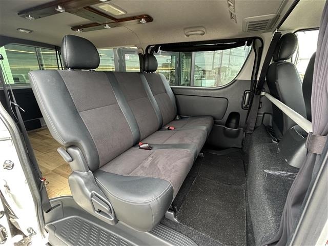 Toyota HIACE VAN 2017 8439815-8
