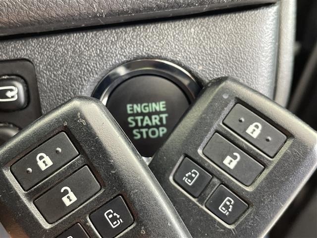 Toyota HIACE VAN 2021 8439819-8