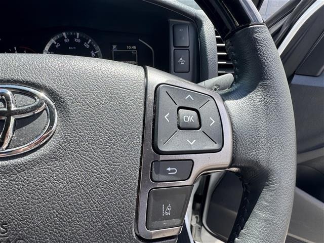 Toyota HIACE VAN 2024 8439821-12