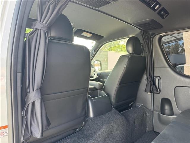 Toyota HIACE VAN 2024 8439821-9