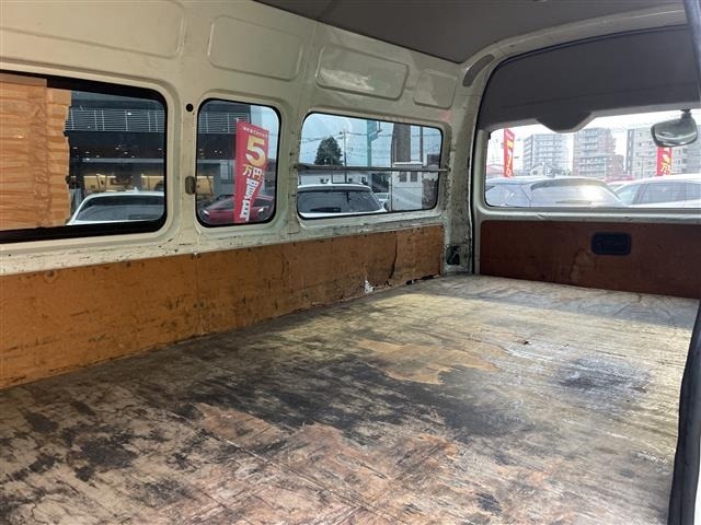 Toyota HIACE VAN 2011 8439828-19