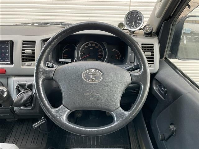 Toyota HIACE VAN 2008 8439839-2