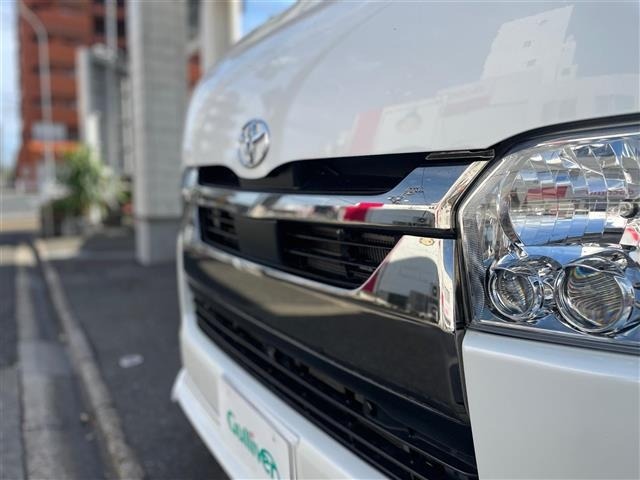 Toyota HIACE VAN 2023 8439840-10
