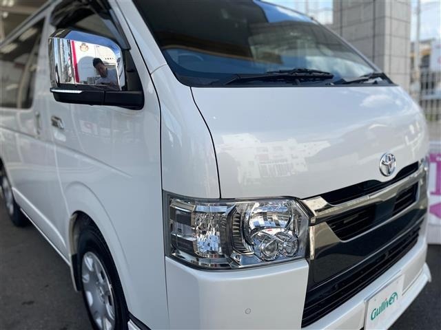 Toyota HIACE VAN 2023 8439840-9