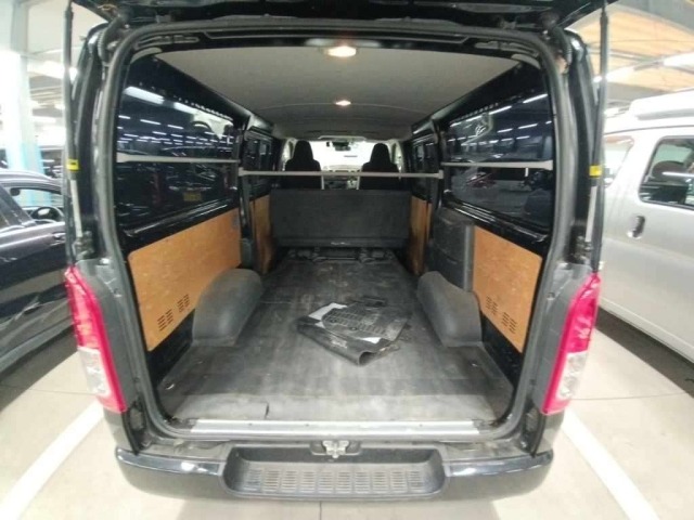 Toyota HIACE VAN 2019 8439995-11