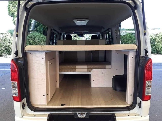 Toyota HIACE VAN 2024 8439996-12