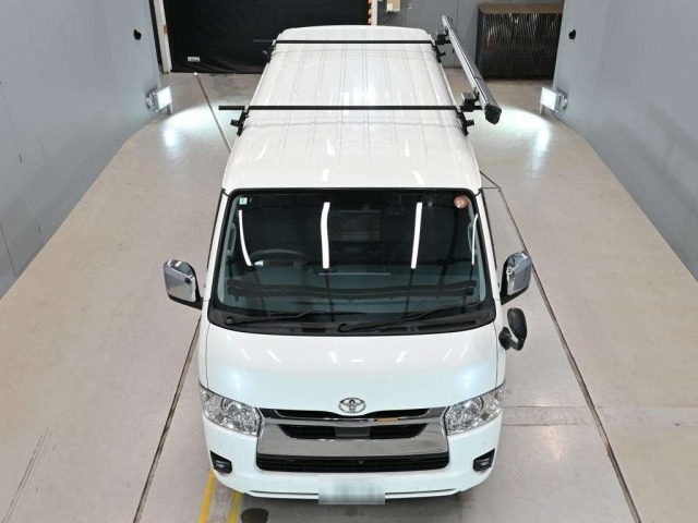 Toyota HIACE VAN 2024 8439996-7