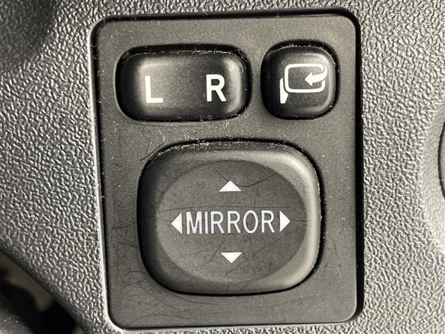 Toyota HIACE WAGON 2017 8443470-10