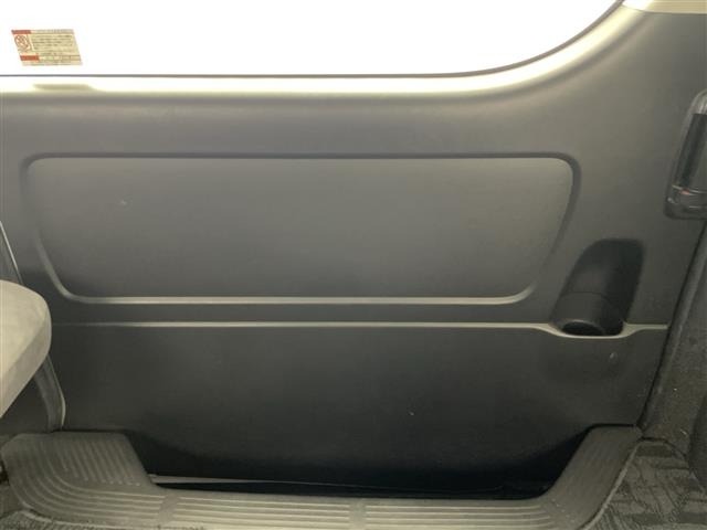 Toyota HIACE WAGON 2017 8443470-22