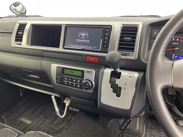 Toyota HIACE WAGON 2017 8443470-5