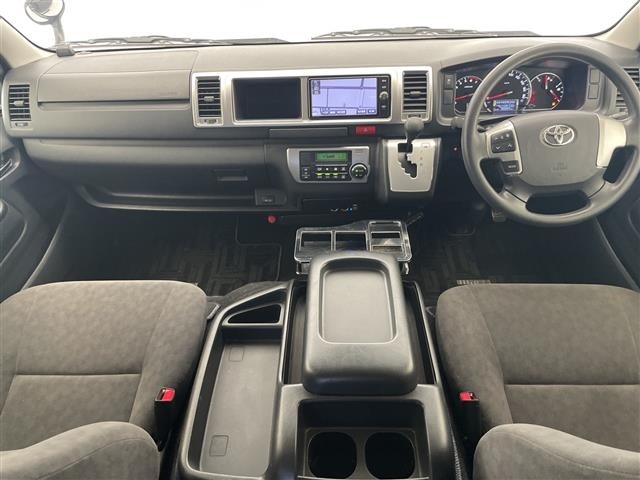 Toyota HIACE WAGON 2016 8443471-15
