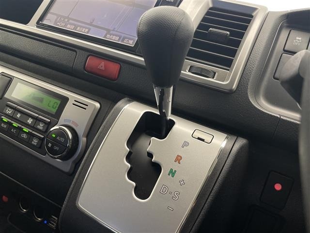 Toyota HIACE WAGON 2016 8443471-7