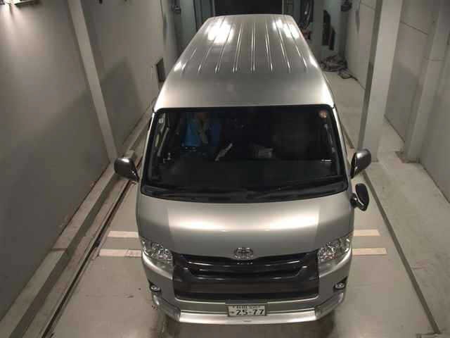 Toyota HIACE WAGON 2009 8443492-6
