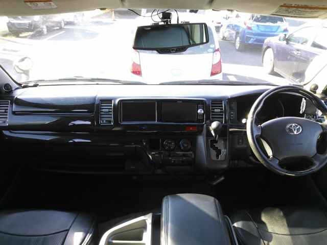 Toyota HIACE WAGON 2009 8443492-8