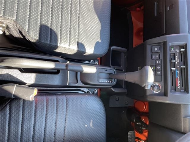 Daihatsu HIJET TRUCK 2022 8437171-11