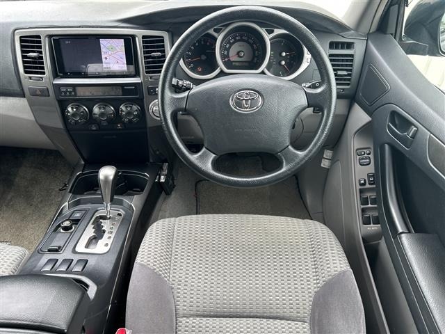 Toyota HILUX SURF 2008 8424707-4