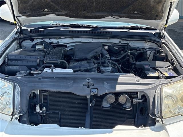 Toyota HILUX SURF 2006 8424722-9