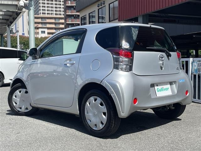 Toyota IQ 2012 8433550-13