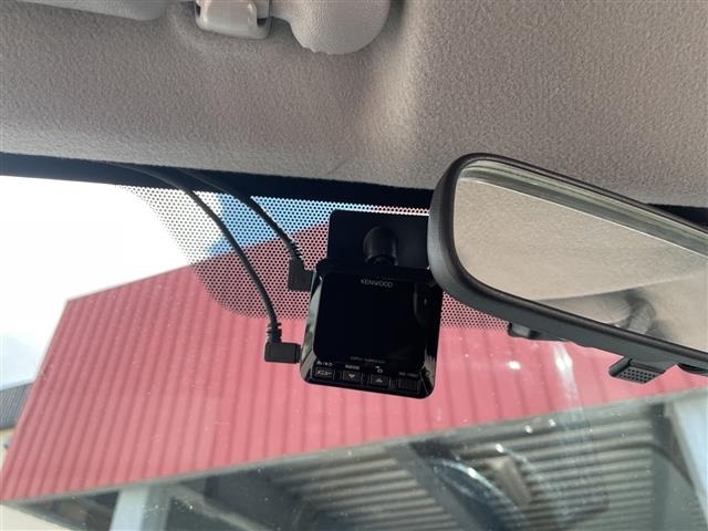 Toyota IQ 2012 8433550-19