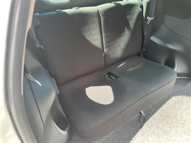Toyota IQ 2012 8433550-6