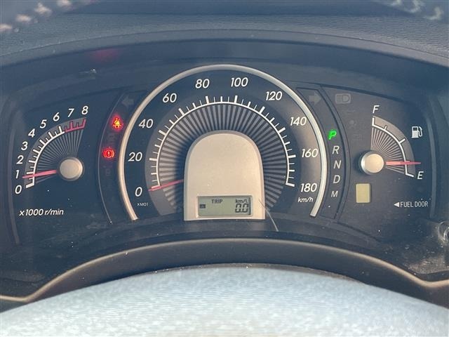 Toyota ISIS 2006 8431768-11