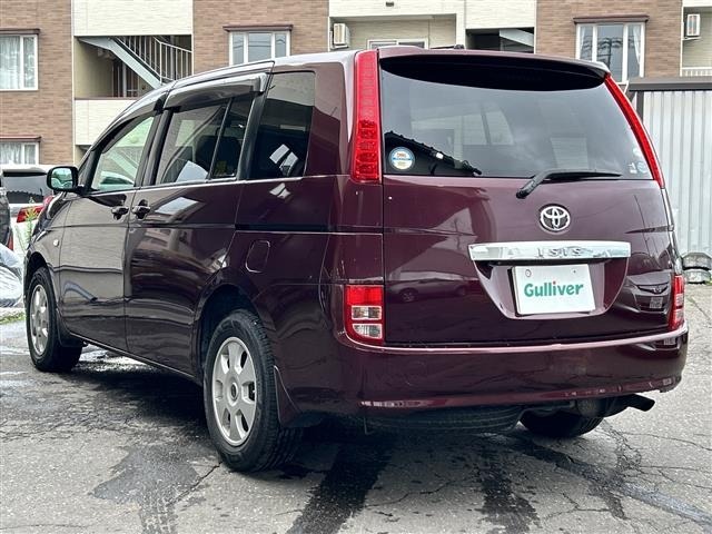 Toyota ISIS 2006 8431775-13