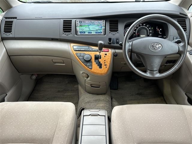 Toyota ISIS 2006 8431775-14