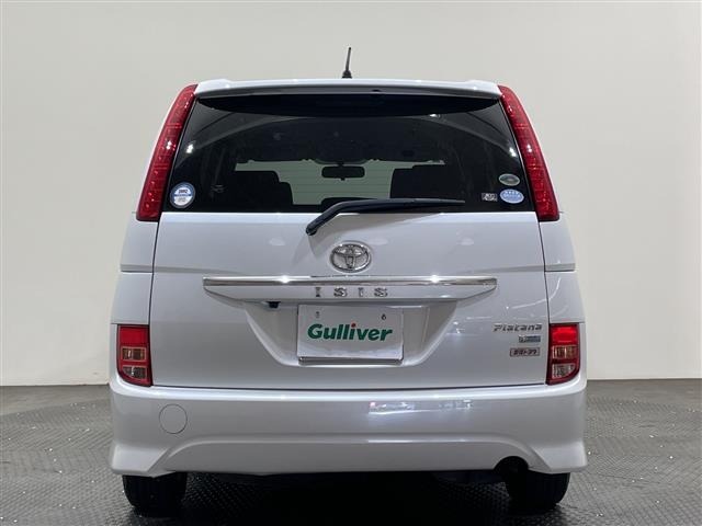 Toyota ISIS 2009 8431782-5