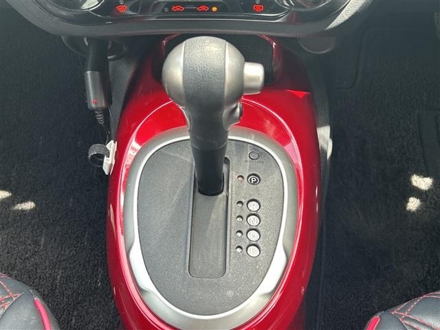 Nissan JUKE 2014 8431837-8