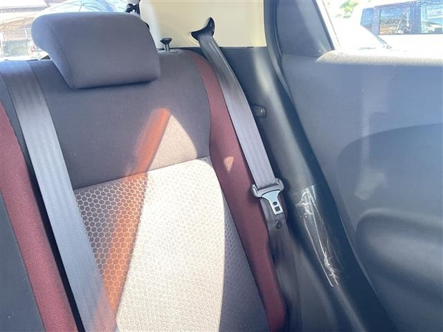 Nissan JUKE 2011 8431845-1