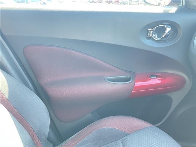 Nissan JUKE 2011 8431845-17
