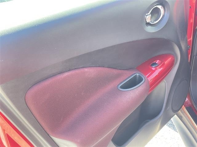 Nissan JUKE 2011 8431845-4