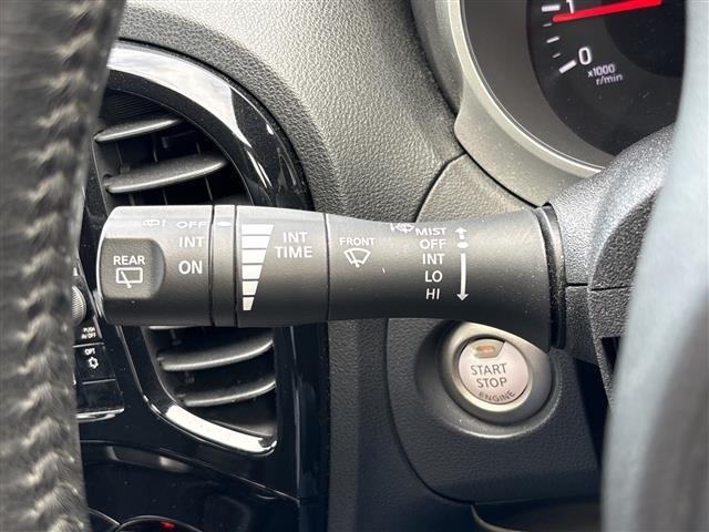Nissan JUKE 2017 8431846-10