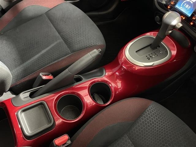 Nissan JUKE 2010 8431850-7