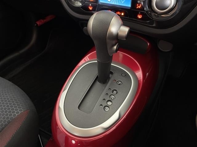 Nissan JUKE 2010 8431850-8