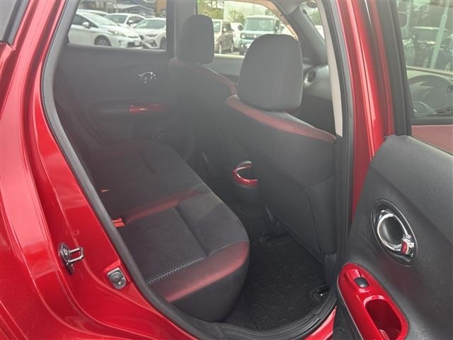Nissan JUKE 2012 8431860-10