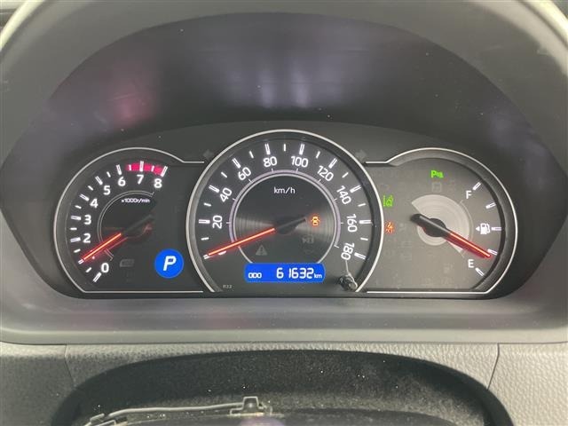Toyota NOAH 2021 8421430-3
