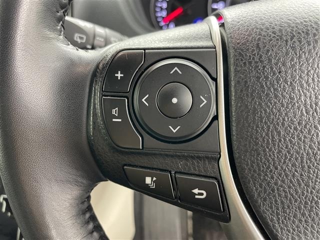 Toyota NOAH 2021 8421430-7