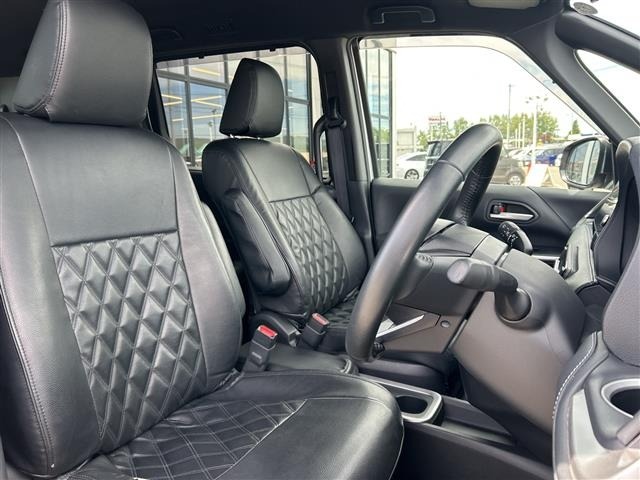 Toyota NOAH 2024 8421431-22