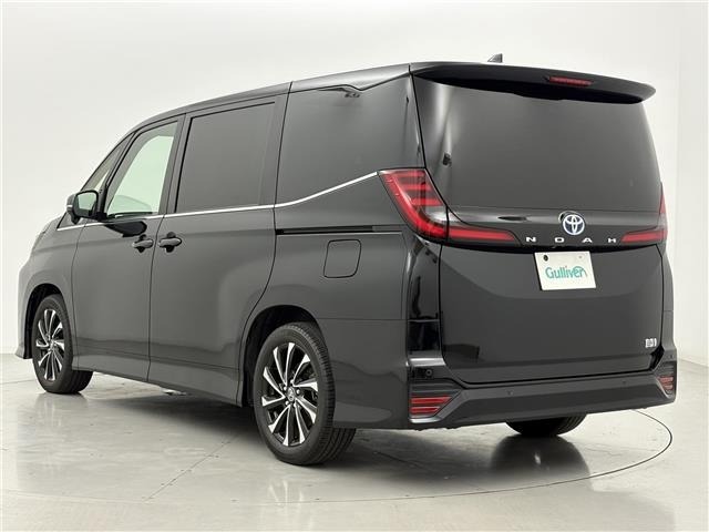 Toyota NOAH 2023 8421435-14