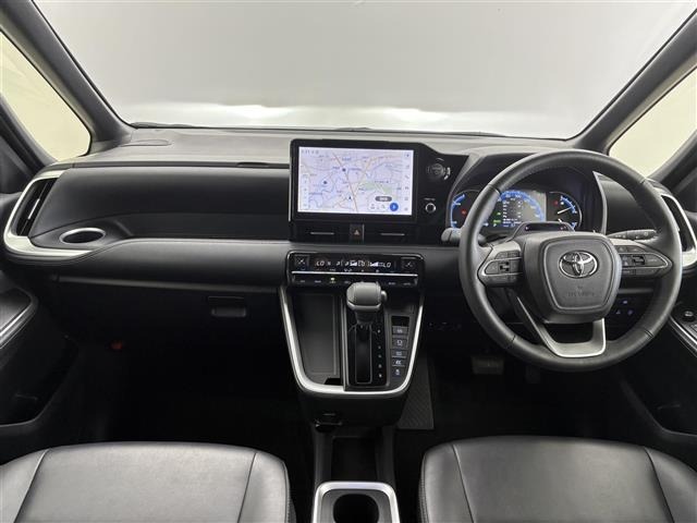Toyota NOAH 2023 8421435-15