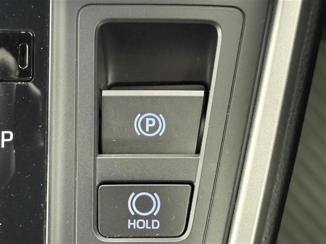 Toyota NOAH 2023 8421435-21