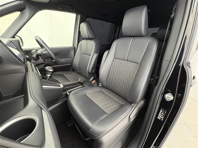Toyota NOAH 2023 8421435-4