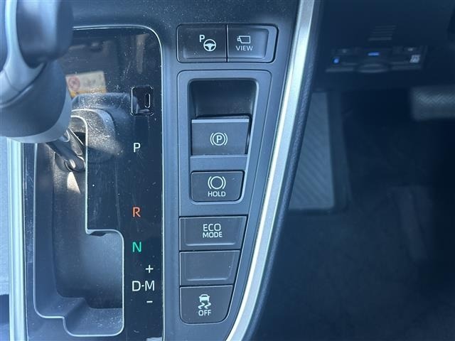 Toyota NOAH 2023 8421436-11