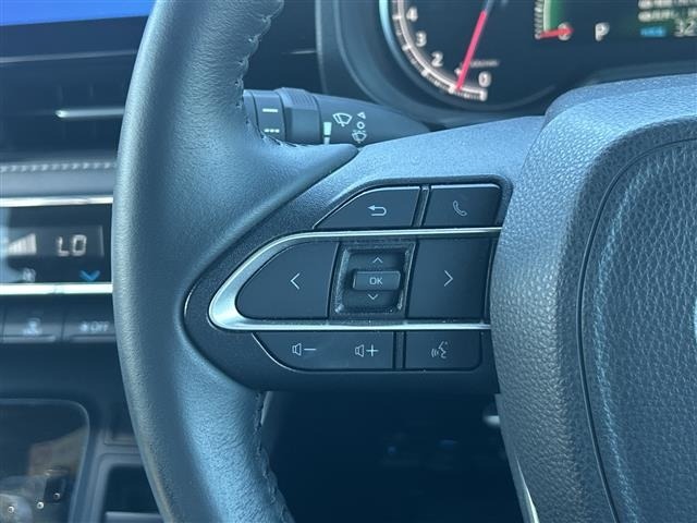 Toyota NOAH 2023 8421436-5