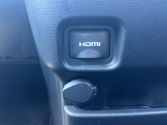 Toyota NOAH 2023 8421436-6