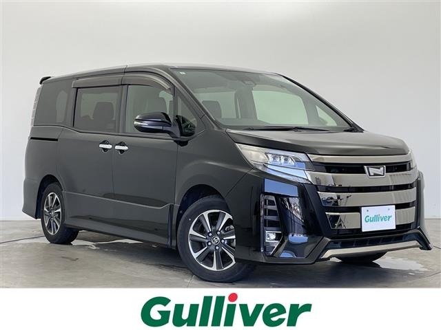 Toyota NOAH 2021 8421437-0